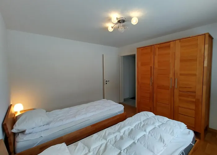 Athos 1 - Top-angebot - Modern, Gross, Lichtdurchflutet 로이커바드